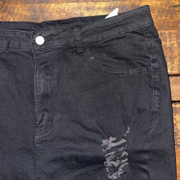 Solid Color Ripped Denim Shorts - Picture 7 of 11